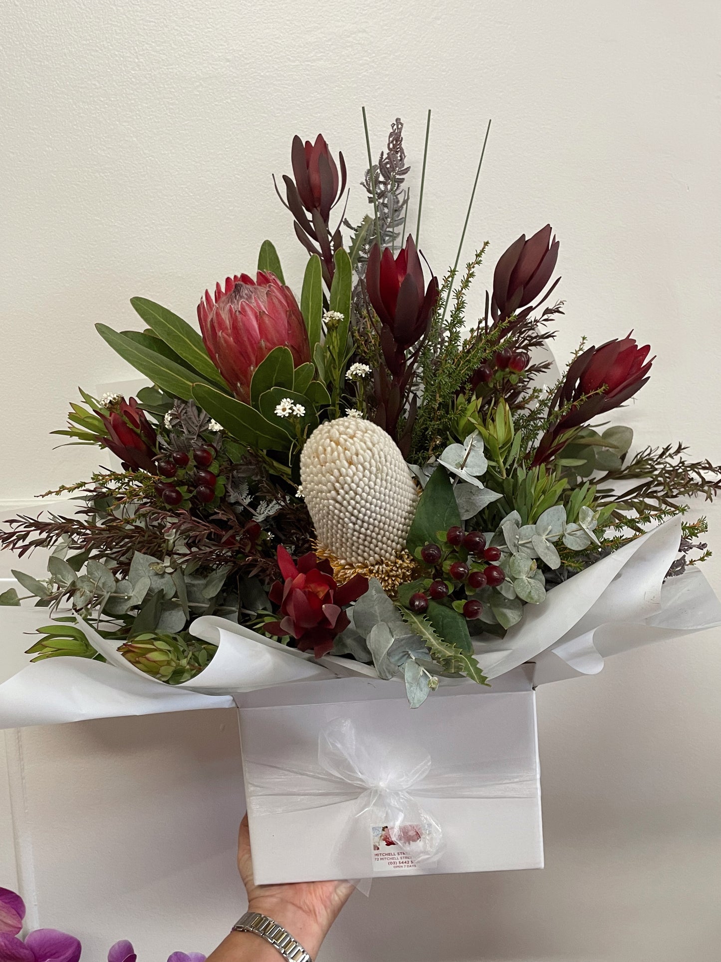WILD & RUSTIC- BOX
