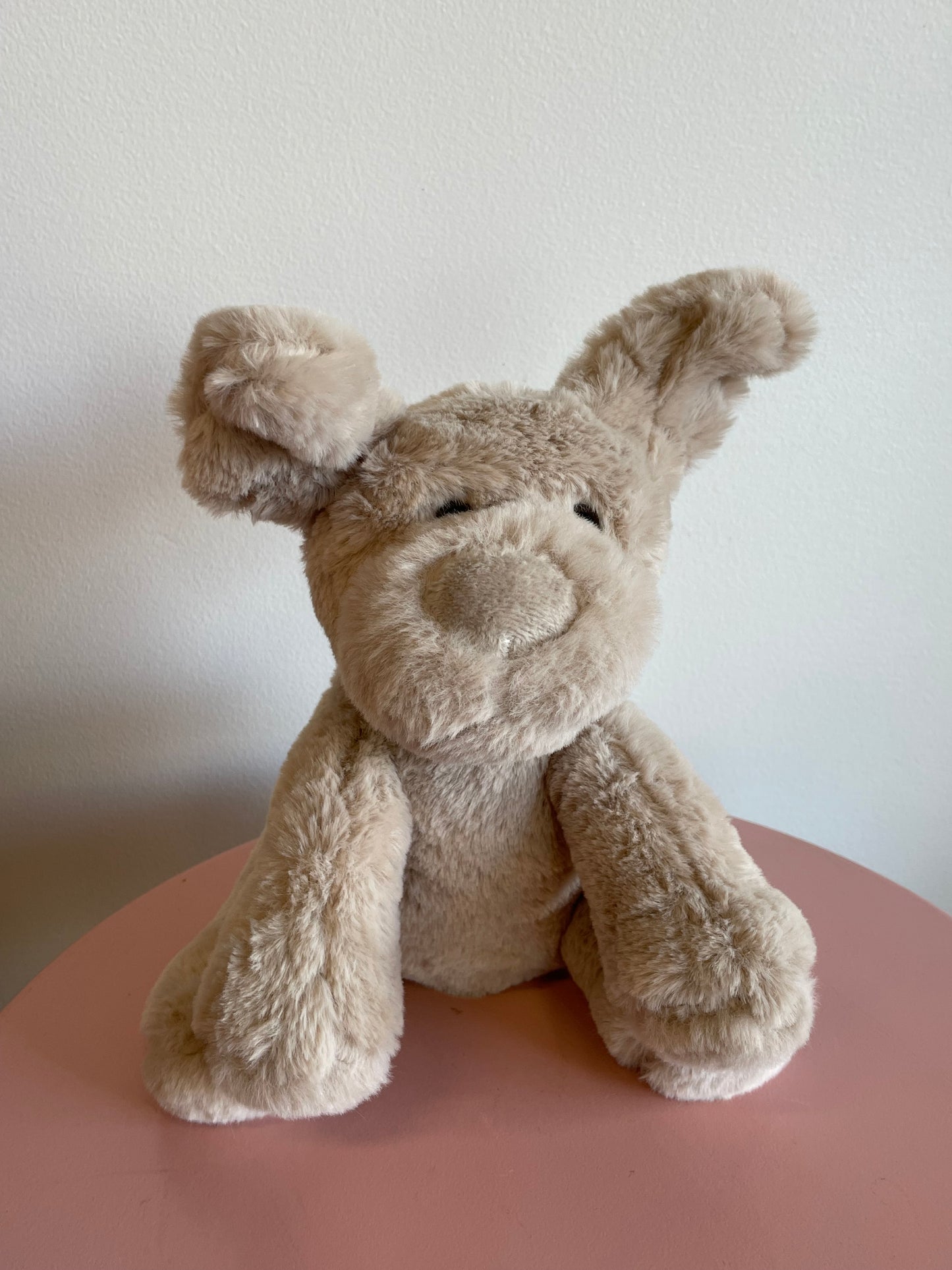 PLUSH DOG- NEUTRAL