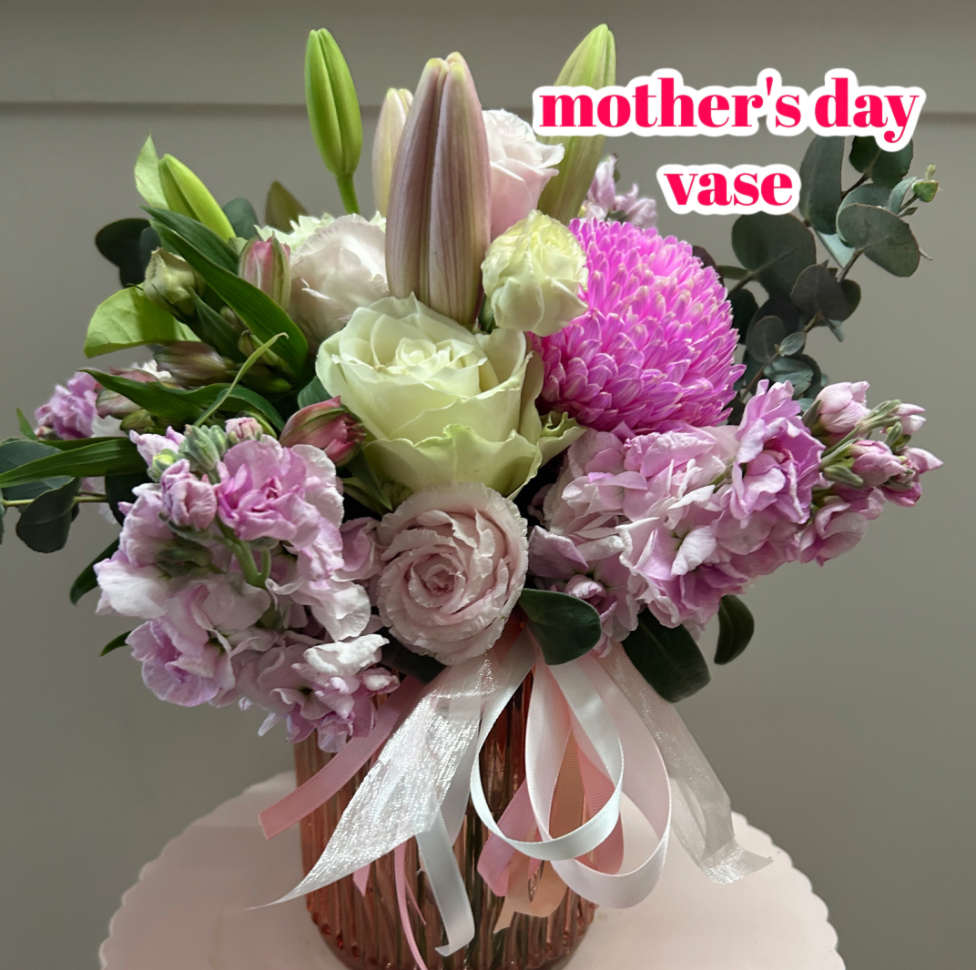MOTHER'S DAY VASE